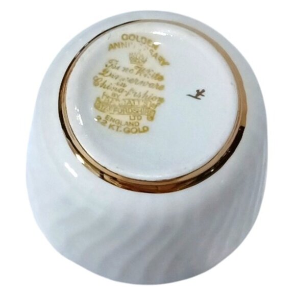 Vtge Barratt's Staffordshire Golden Anniversary 22kt Gold Creamer & Sugar Bowl - Picture 3 of 5